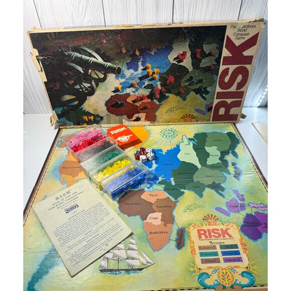 Risk Board Game 1975 Vintage Parker Brothers War Strategy Complete (READ) - Picture 1 of 7